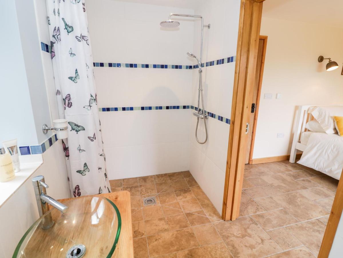 Five Mile House Barn Villa Cirencester Exterior foto